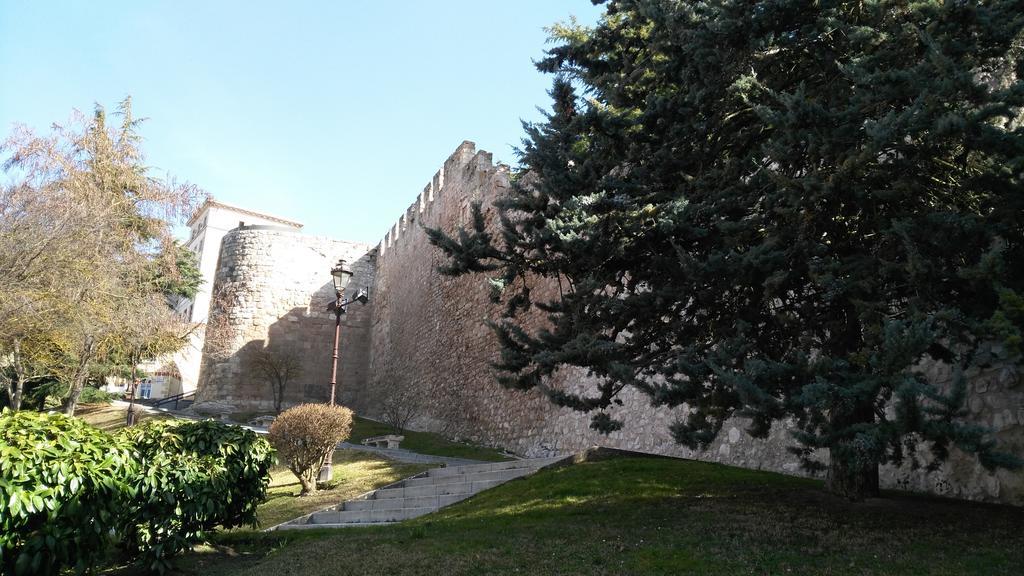 Apartamento La Muralla Parking Gratis Burgo Exterior foto